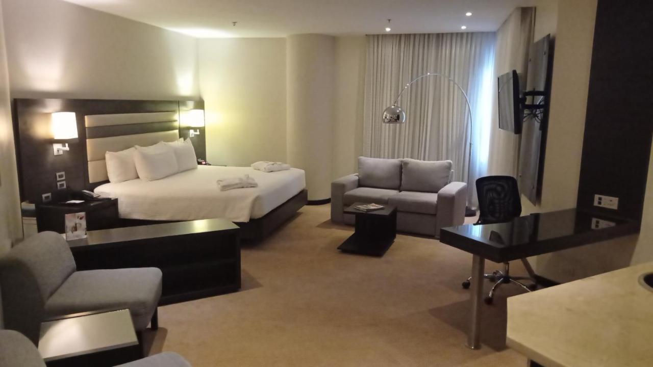 Rosa Bela Hotel & Convention Center Puerto Ordaz Exteriör bild