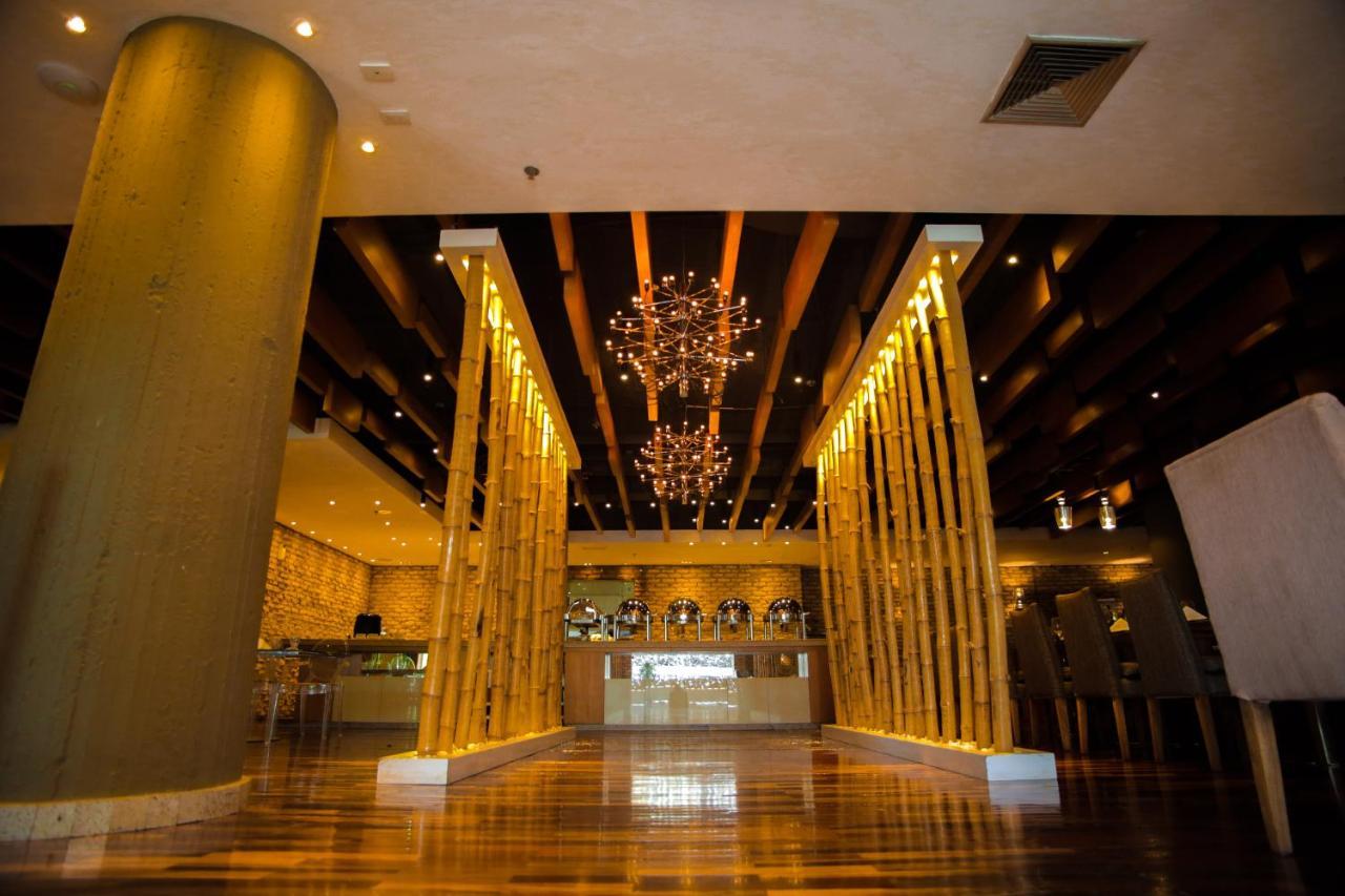 Rosa Bela Hotel & Convention Center Puerto Ordaz Exteriör bild