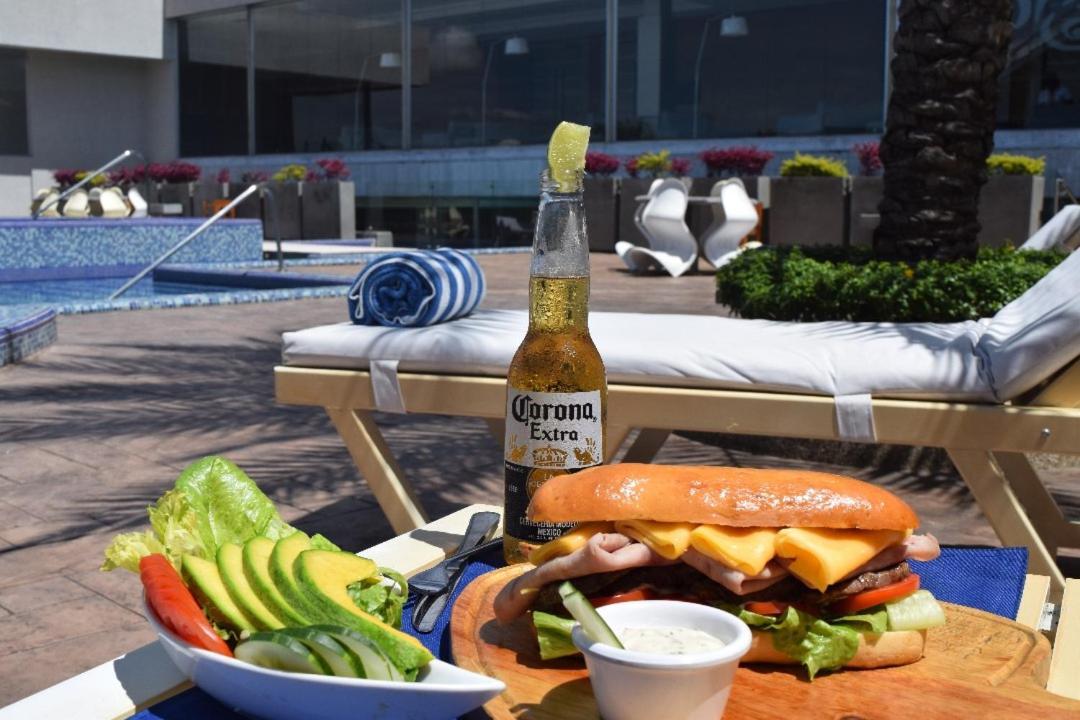 Rosa Bela Hotel & Convention Center Puerto Ordaz Exteriör bild